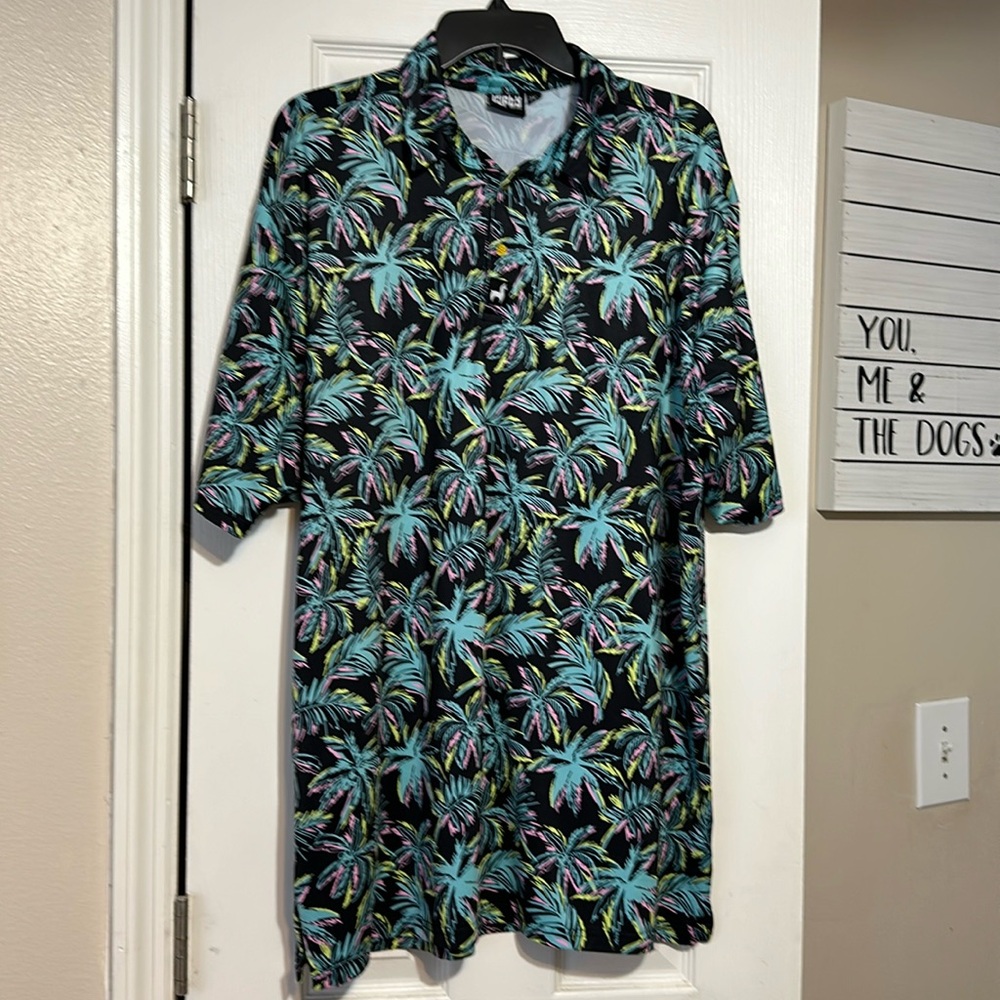 Lofty llama golf polo! Like new!